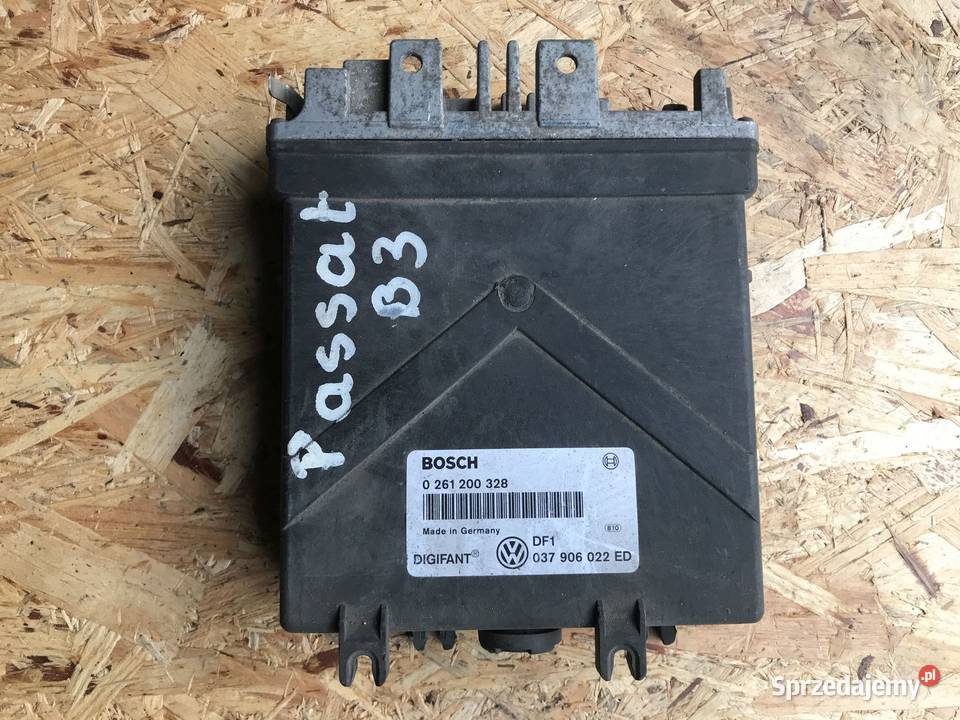 VW Passat B3 Sterownik Silnika 0261200328 dolnośląskie Bolesławiec