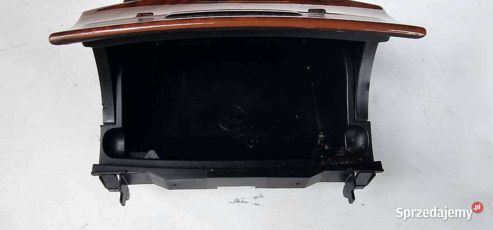 Popielniczka mercedes w203 clasic 2036800852 Zbąszyń sprzedam
