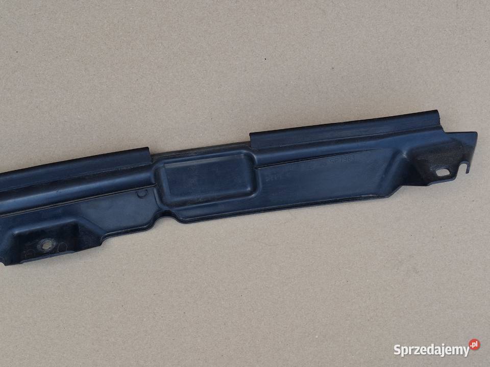 MERCEDES GLC W253 X253 KIEROWNICA POWIETRZA WLOT osobowe Bieleń