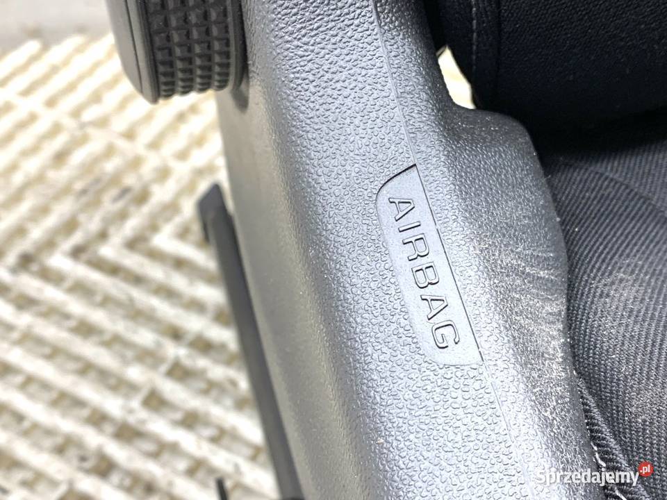 FOTEL PRAWY PRZÓD OPEL ASTRA K Inny SIEDZENIE