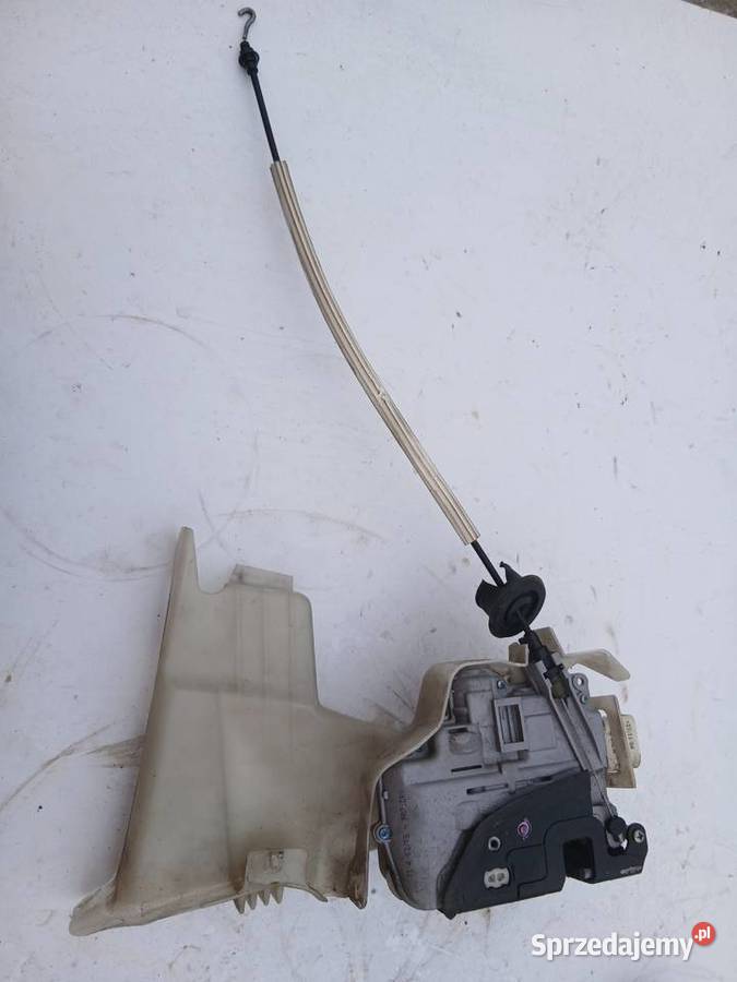 Audi A6 C6 A3 8P A8 D3 zamek drzwi Lewy przód sprzedam