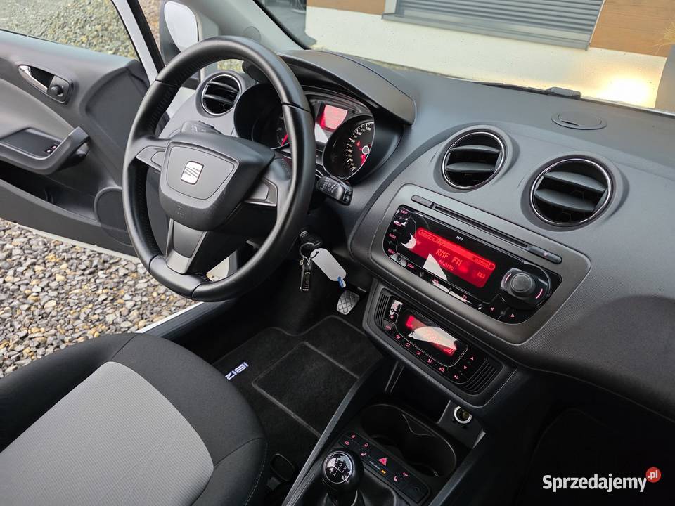 Seat Ibiza14 16V 85 STYLE RATY GWARANCJA