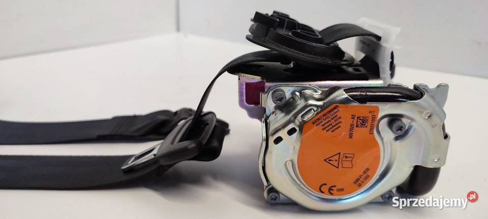 SKODA KAROQ PAS BEZPIECZEŃSTWA PRAWY PRZÓD