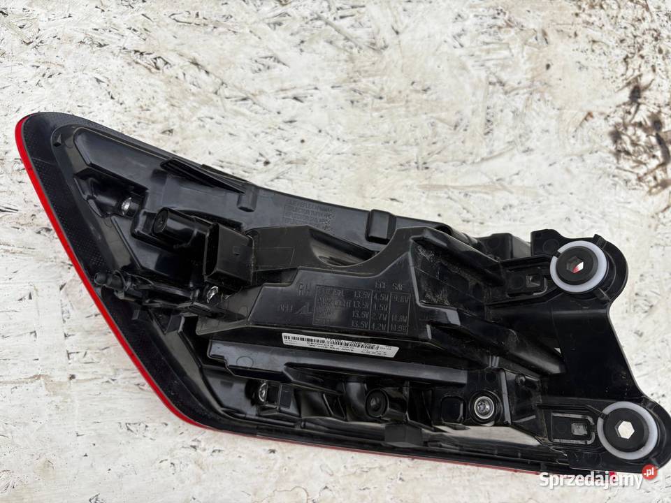 AUDI A4 B9 LAMPA TYLNA PRAWA KOMBI LIFT 2023 Jabłonna