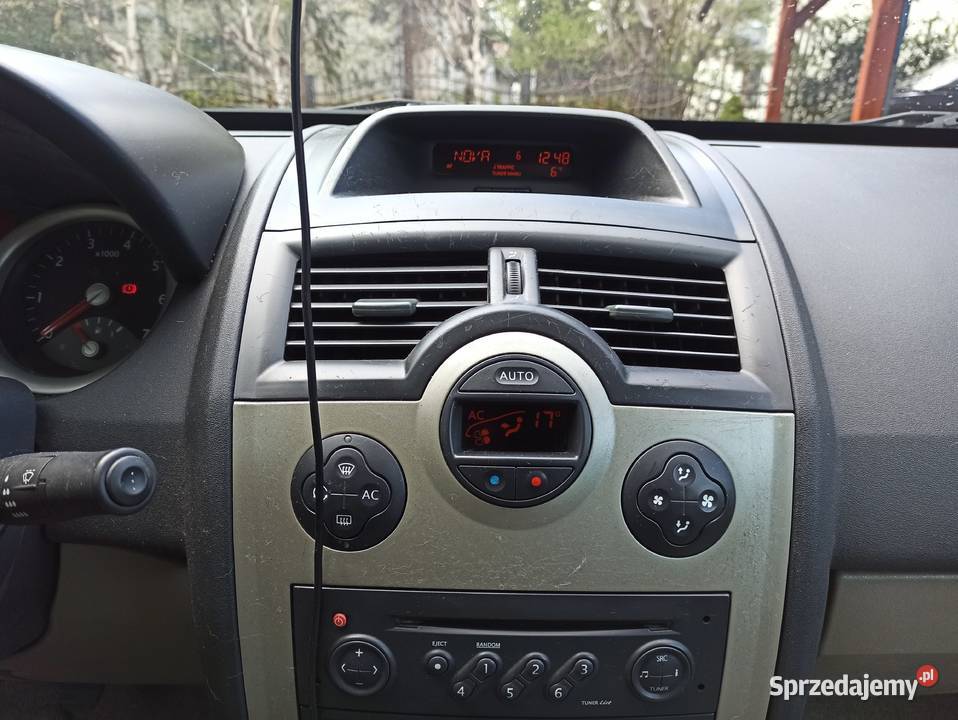 RENAULT MEGANE II 16 16V 115 światła przeciwmgielne podkarpackie