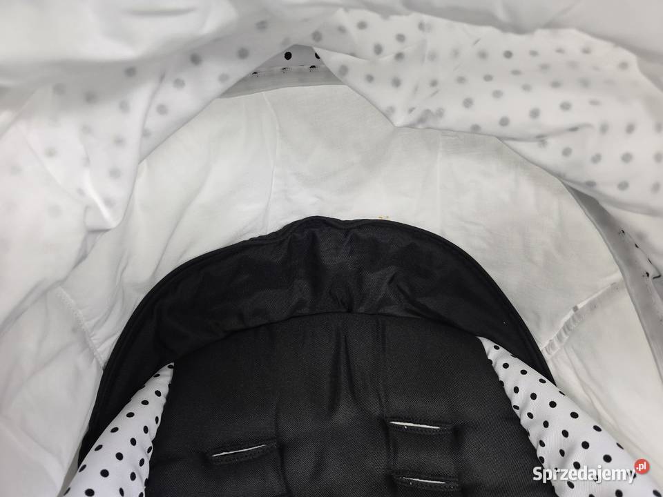 Nowy Powystawowy wózek dziecięcy Lameiro Retro Katowice