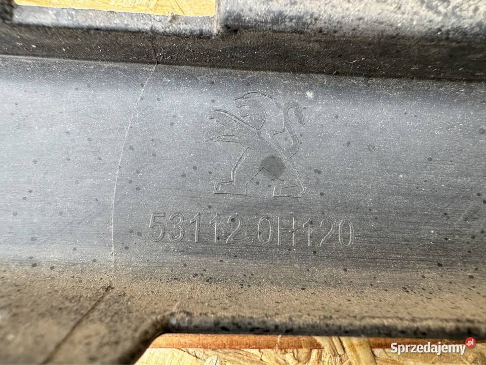 Kratka zderzaka przód Peugeot 108 531120H120 Międzychód