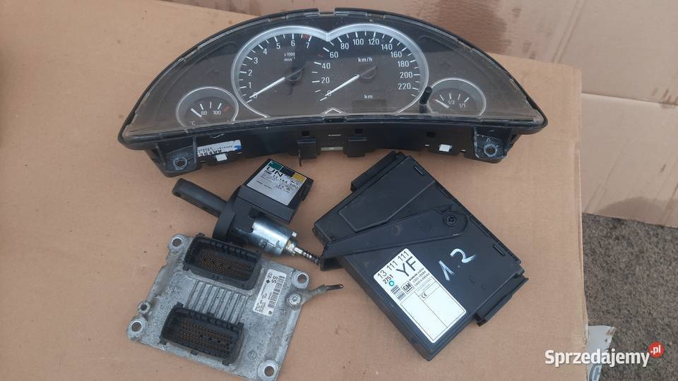 zestaw startowy opel corsa c 12 16V 80 z12xep osobowe Dębno