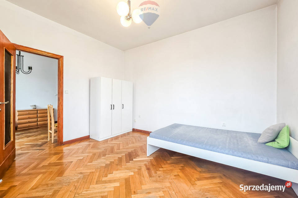 Gotowe do wejścia 2 pokoje balkon Polesie Rok budowy 1945 Wynajem łódzkie Łódź