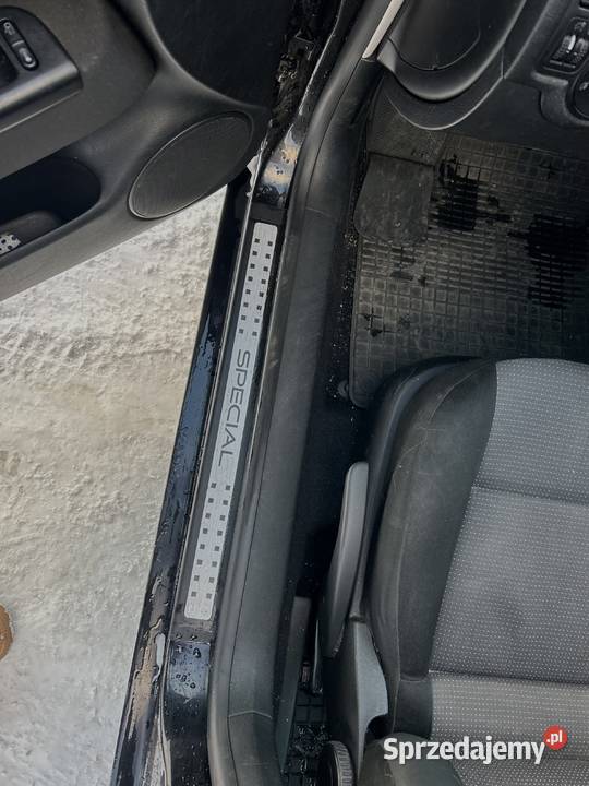 Golf 4 14 benzyna w idealnym stanie Bór Kunowski