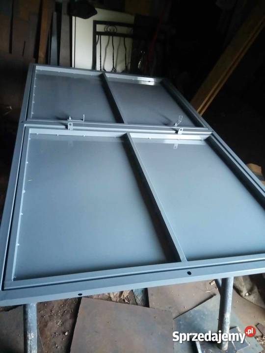 Okiennice metalowe Zabezpieczenia okien drzwi Pichorowice