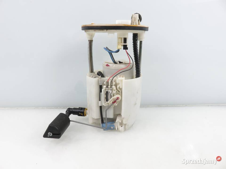 POMPA PALIWA SUZUKI SWIFT III 13 4x4 1510063J12 osobowe