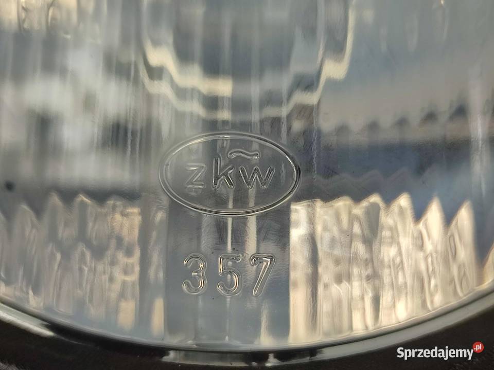 HALOGEN LAMPA JEEP WRANGLER 2002 25 40 82202528