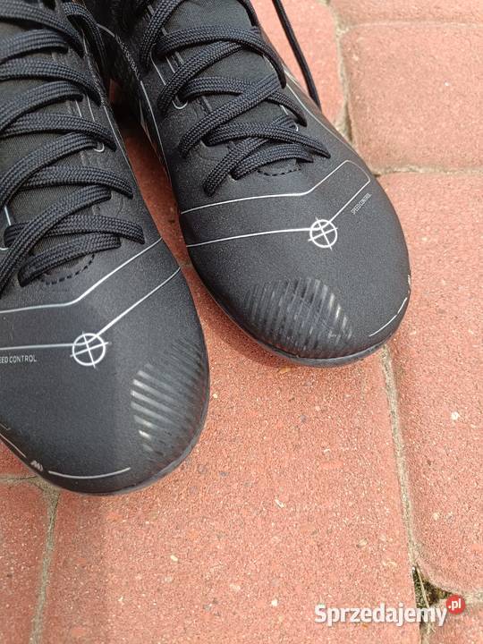 Buty sportowe korki Koniaczów