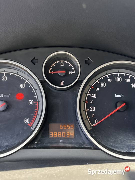 Opel Astra H autoalarm Akwizgran