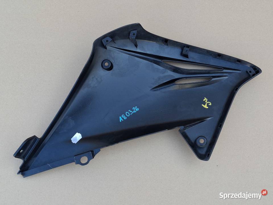 SUZUKI DR125 SM DR 125 BOCZEK LEWY OWIEWKA LEWA Szyby i owiewki Bieleń sprzedam