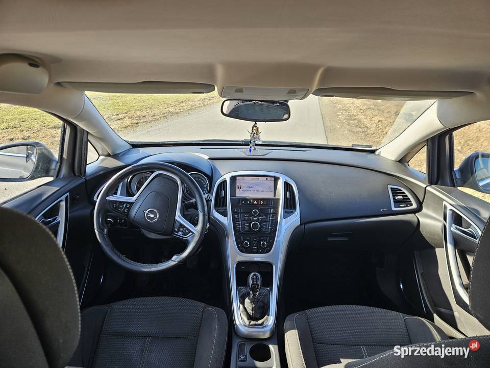 Opel Astra J w wersji Cosmo Bedlno sprzedam