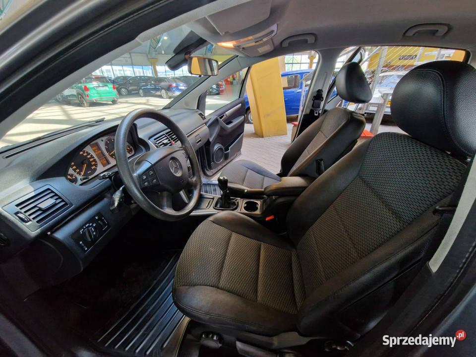 Mercedes B 180 opis W podanej Roczna Gwarancja