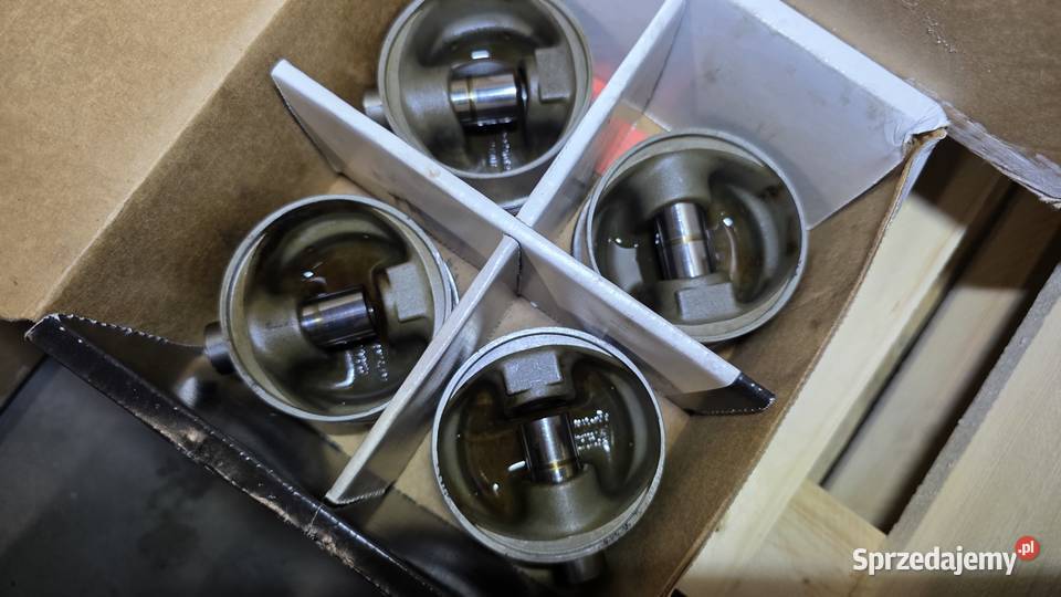 Tłoki silnika c20xe Mot 25 Opel Astra Vectra