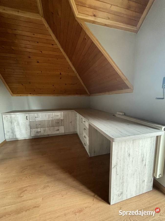 komplet mebli do pokoju komoda z biurkiem szafa Konin