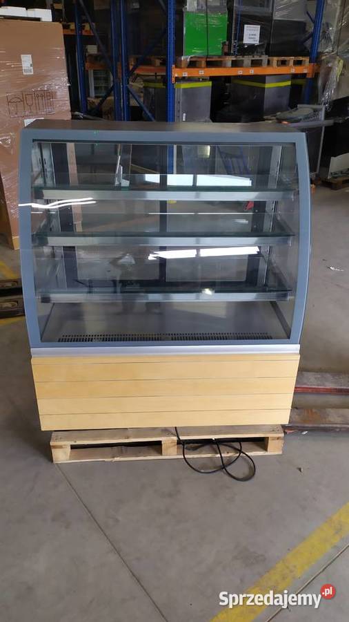 Witryna cukiernicza chłodnicza 125 Kazuń Polski sprzedam
