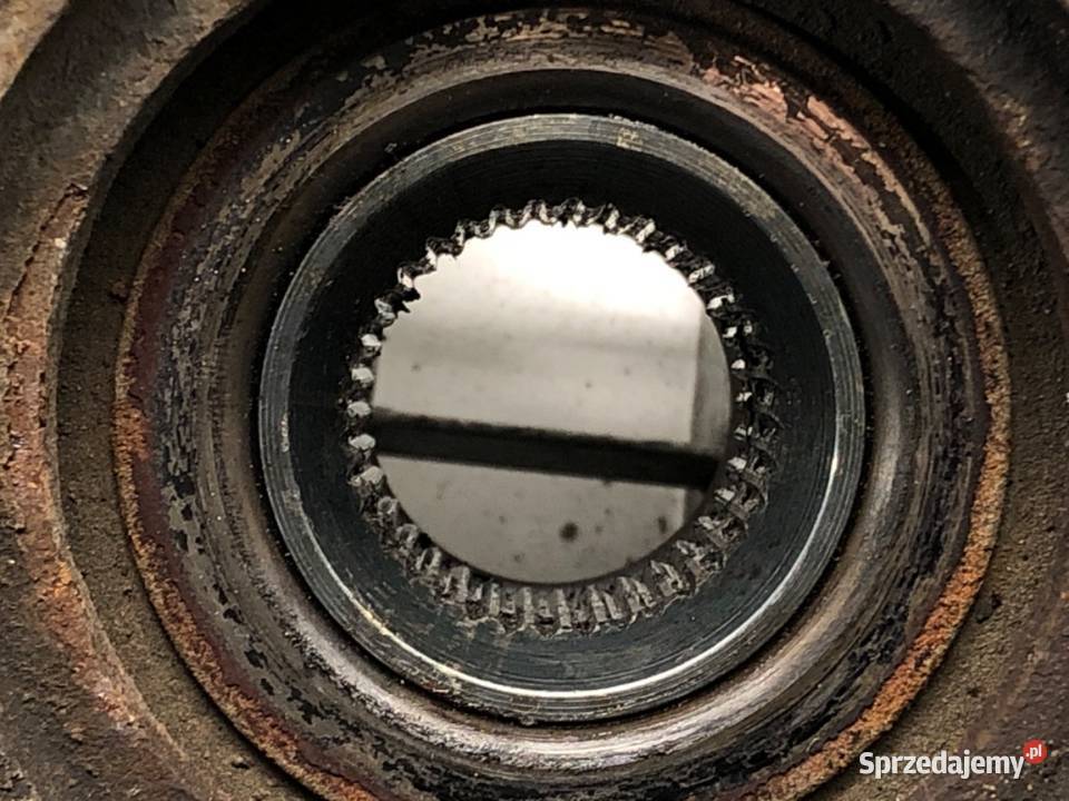 ZWROTNICA PRAWY PRZÓD SKODA OCTAVIA III 20 150