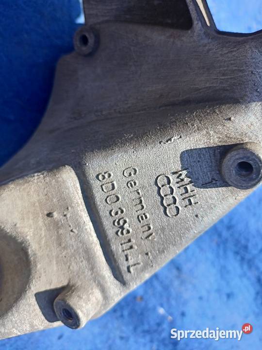 Łapa Skrzyni 8D0 399 114 L Audi A4 B5 a6 Pozostałe