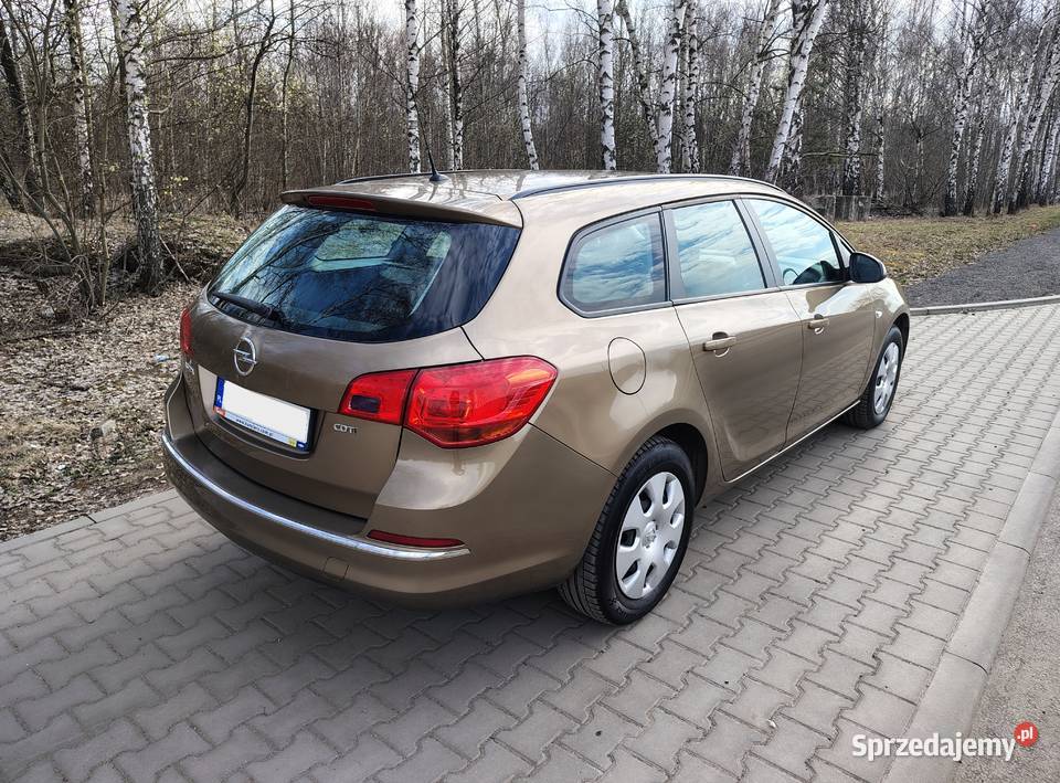 OPEL Astra J Sports Tourer 17 CDTI Świętochłowice sprzedam