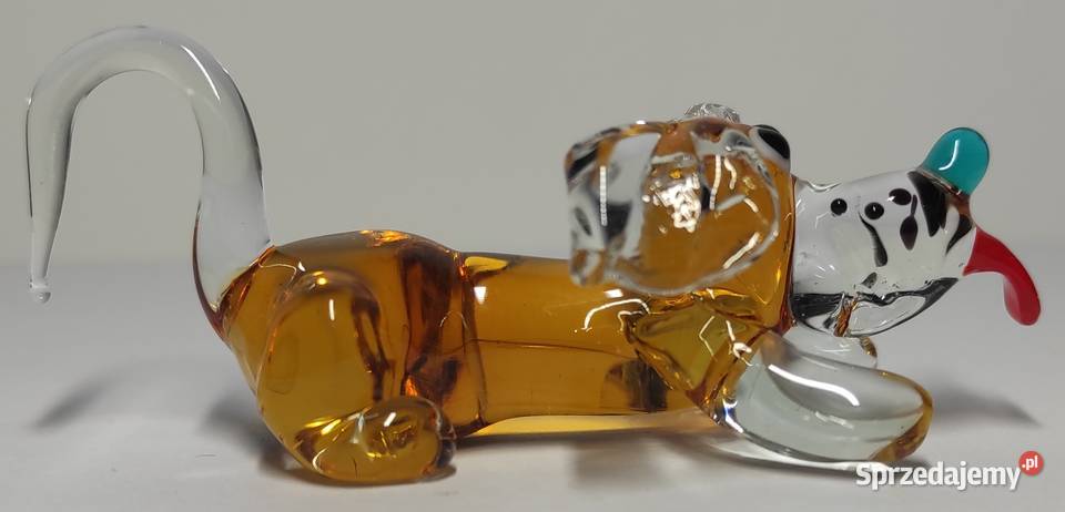 Szklany pies ze szkła kolorowy szkło artystyczne Figurki i rzeźby mazowieckie Warszawa