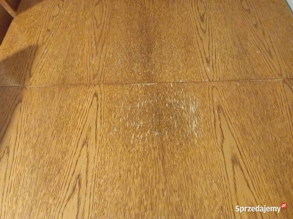 Stół z 4 krzesłami Mniów