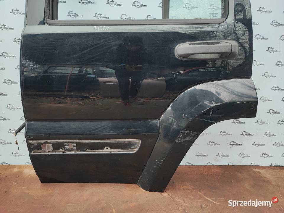 JEEP CHEROKEE III LIFT 06r drzwi lewe tył 120 osobowe Drzwi świętokrzyskie Kielce