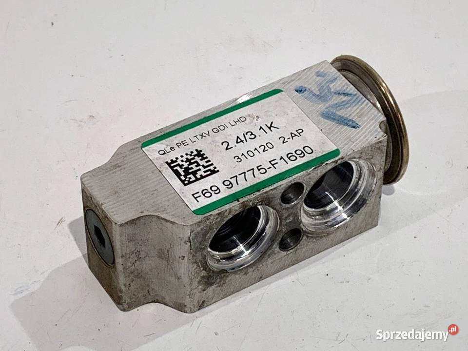 ZAWÓR NAGRZEWNICY SSANGYONG TIVOLI 97775F1690