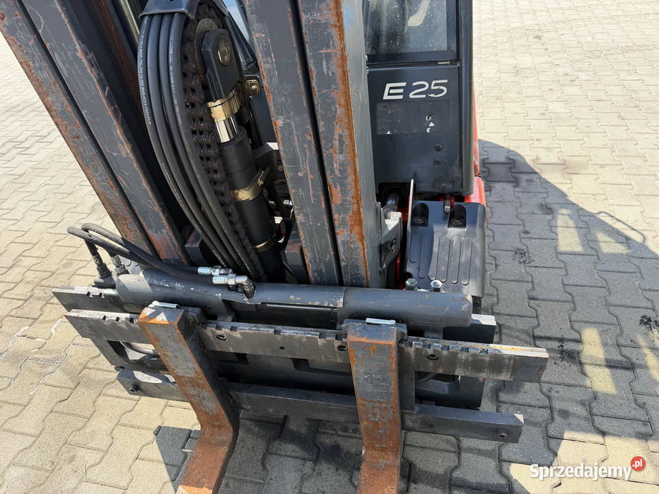 wózek widłowy elektryczny LINDE E25 Triplex