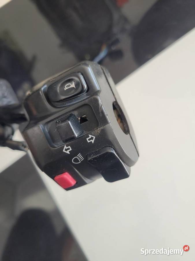 Kawasaki ER6F ER 6 F 0508 650 przełącznik lewy Nowy Tomyśl
