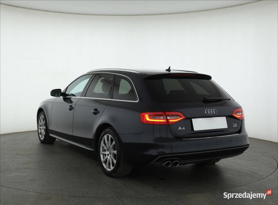 Audi A4 20 TDI skórzana tapicerka
