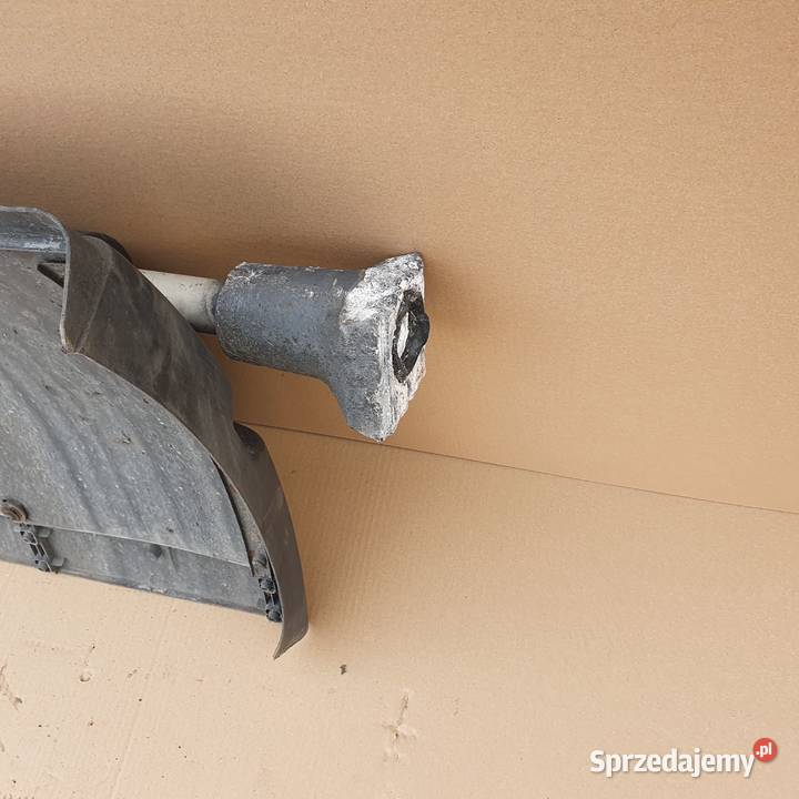 VOLVO FH12 FH13 BŁOTNIK NADKOLE UCHWYT TYŁ Bieleń