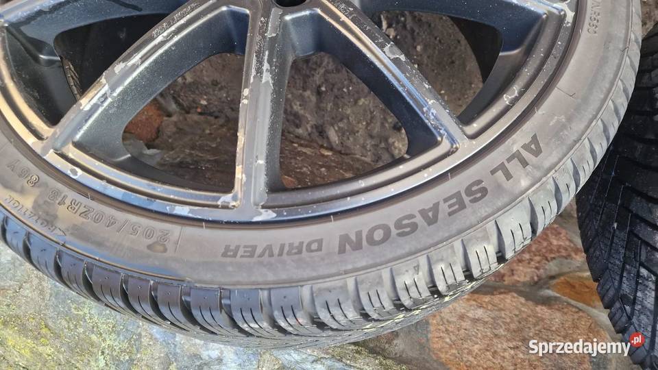 VW felgi aluminiowe 5x100 ET39 FJx18 DOT 3922 Samochodowe Słowikowo sprzedam