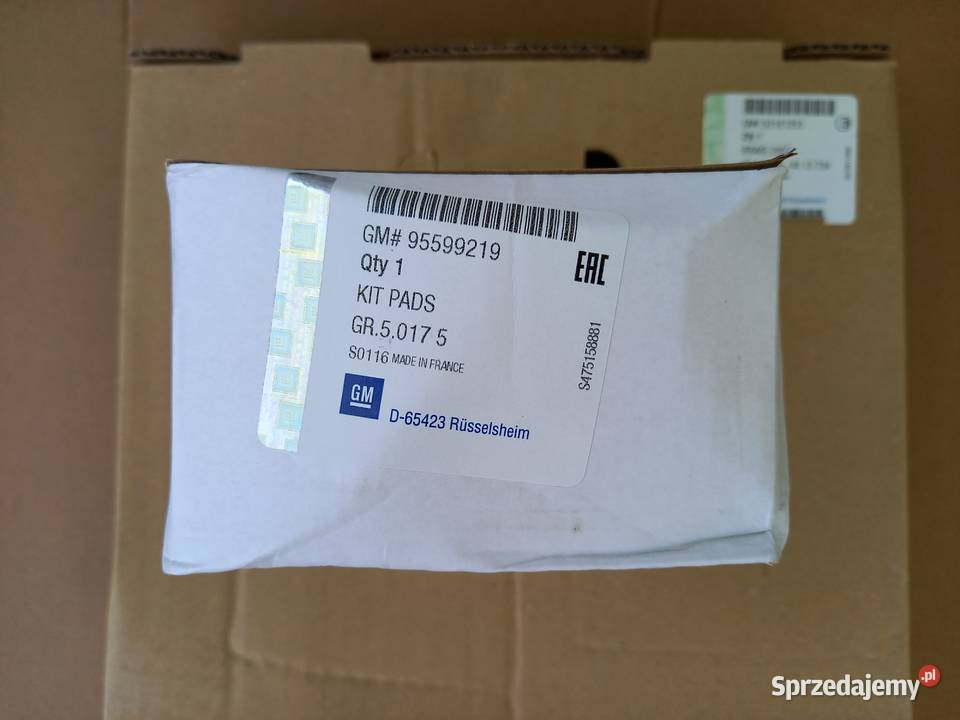 151504295599295 Zestaw hamprzód Opel Vivaro
