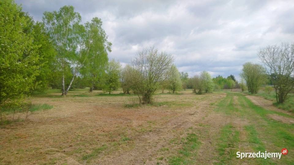 Sprzedam działkę 1080m2 z nowym domem 92m2 w