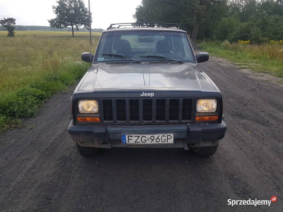 Jeep Cherokee nieuszkodzony Gubin sprzedam