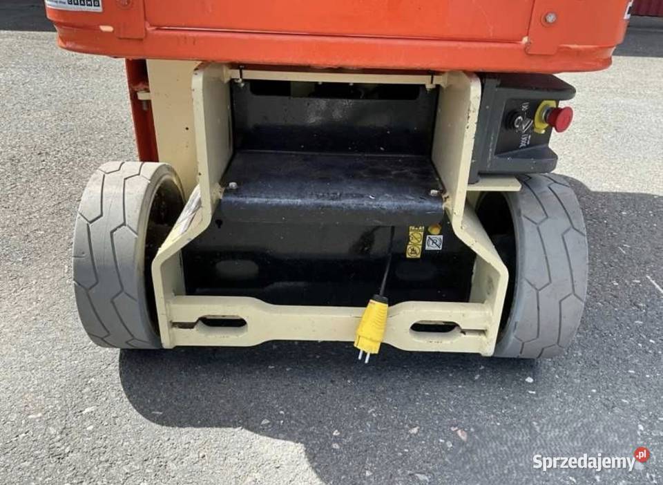 Podnośnik masztowy JLG 1230ES Podskarbice Szlacheckie sprzedam