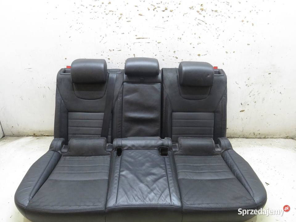 KANAPA TYLNA TYŁ OCTAVIA III 3 HB 5E0885375E osobowe sprzedam