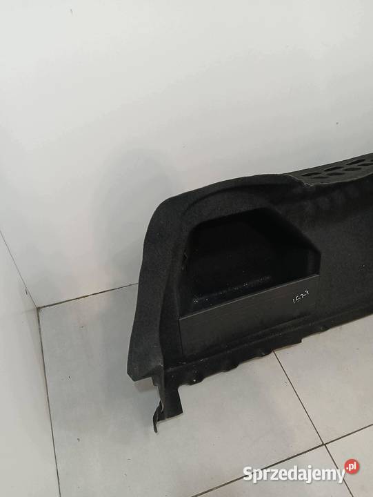 TAPICERKA BOCZEK PRAWY LEWY TYŁ KPL SEDAN sprzedam