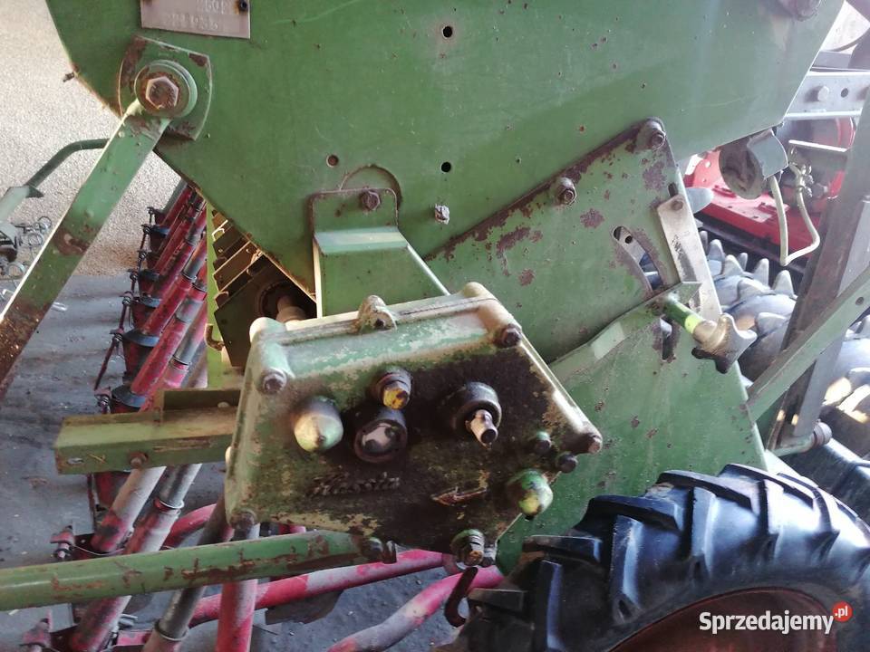 Siewnik Hassia DU 250 25m Skrzynia olejowa Siewniki i sadzarki