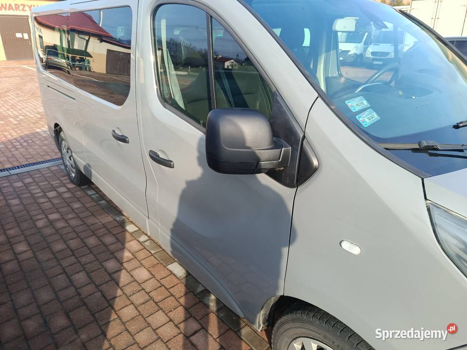 Opel Vivaro Trafic 9 osobowy małopolskie