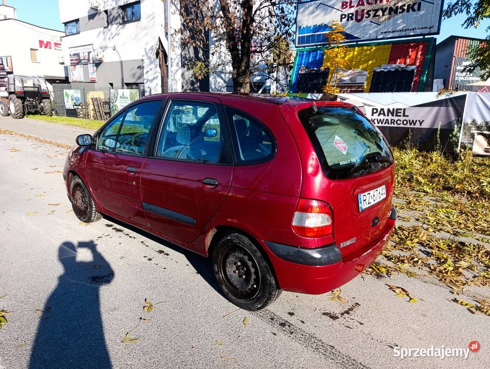 Renault scenic lift 18 lpg nieuszkodzony Łańcut