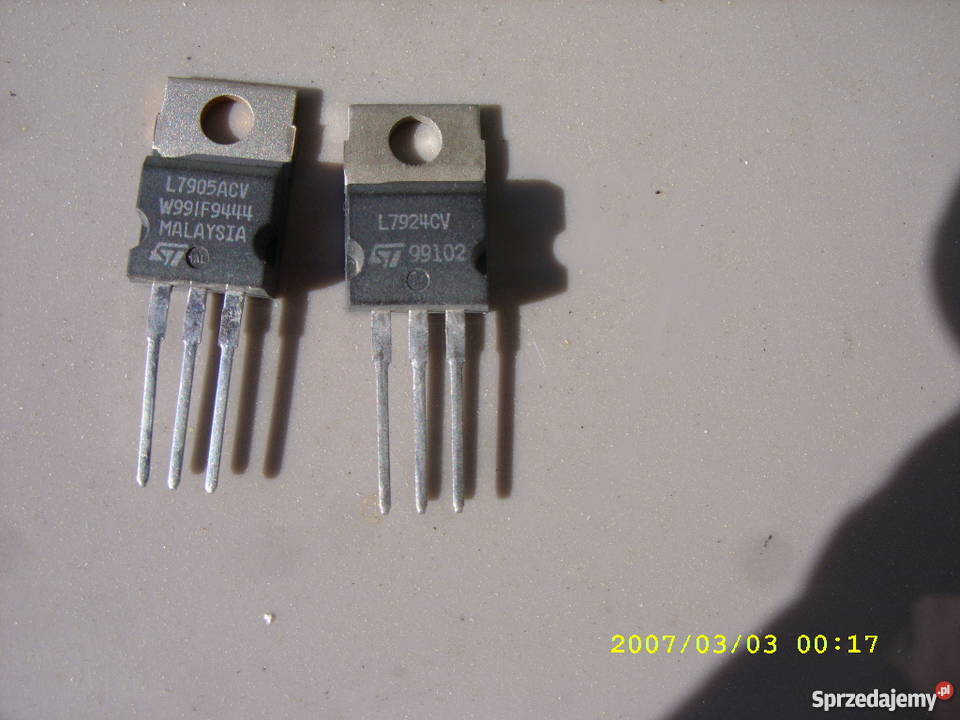 Stabilizatory napiecia 7908 7909 7924 nieuzywane Wołów