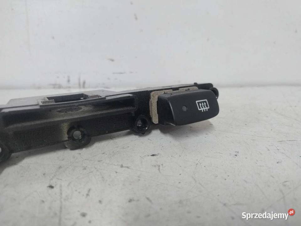 WŁĄCZNIK ŚWIATEŁ AWARYJNYCH KIA RIO II Motoryzacja