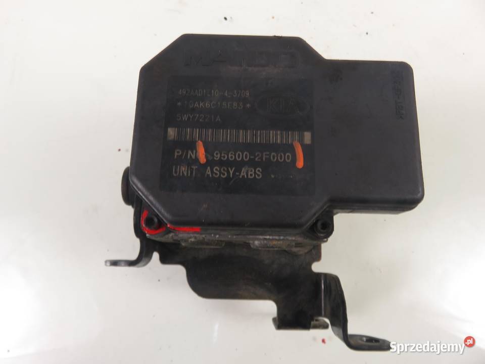 POMPA ABS KIA CERATO I sedan LD 956002F000