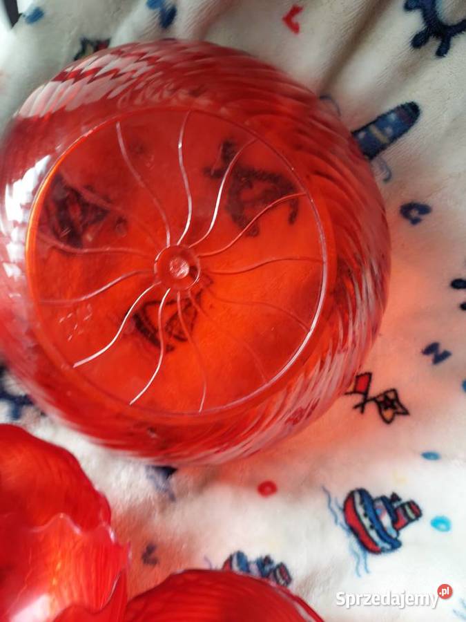 Waza i miseczki czerwone PRL tworzywo dolnośląskie sprzedam